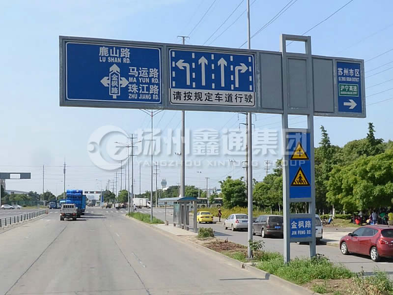 BZG-012，交通標(biāo)志桿，框架交通標(biāo)志桿