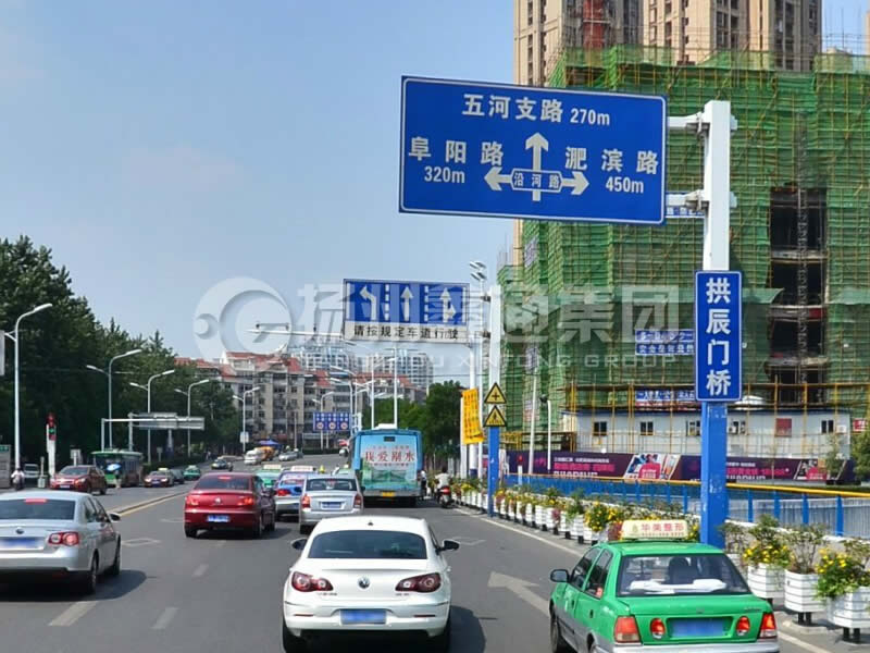 BZG-017，F(xiàn)型交通標志桿，合肥交通標志桿