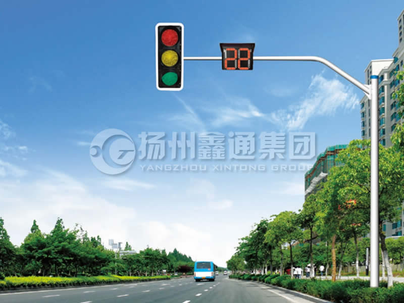 XHDG-010，彎臂信號燈桿，臨沂信號燈桿