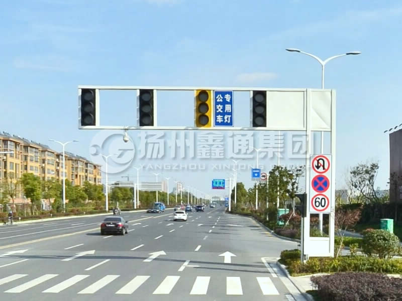 XHDG-024，框架信號(hào)燈桿，揚(yáng)州信號(hào)燈桿